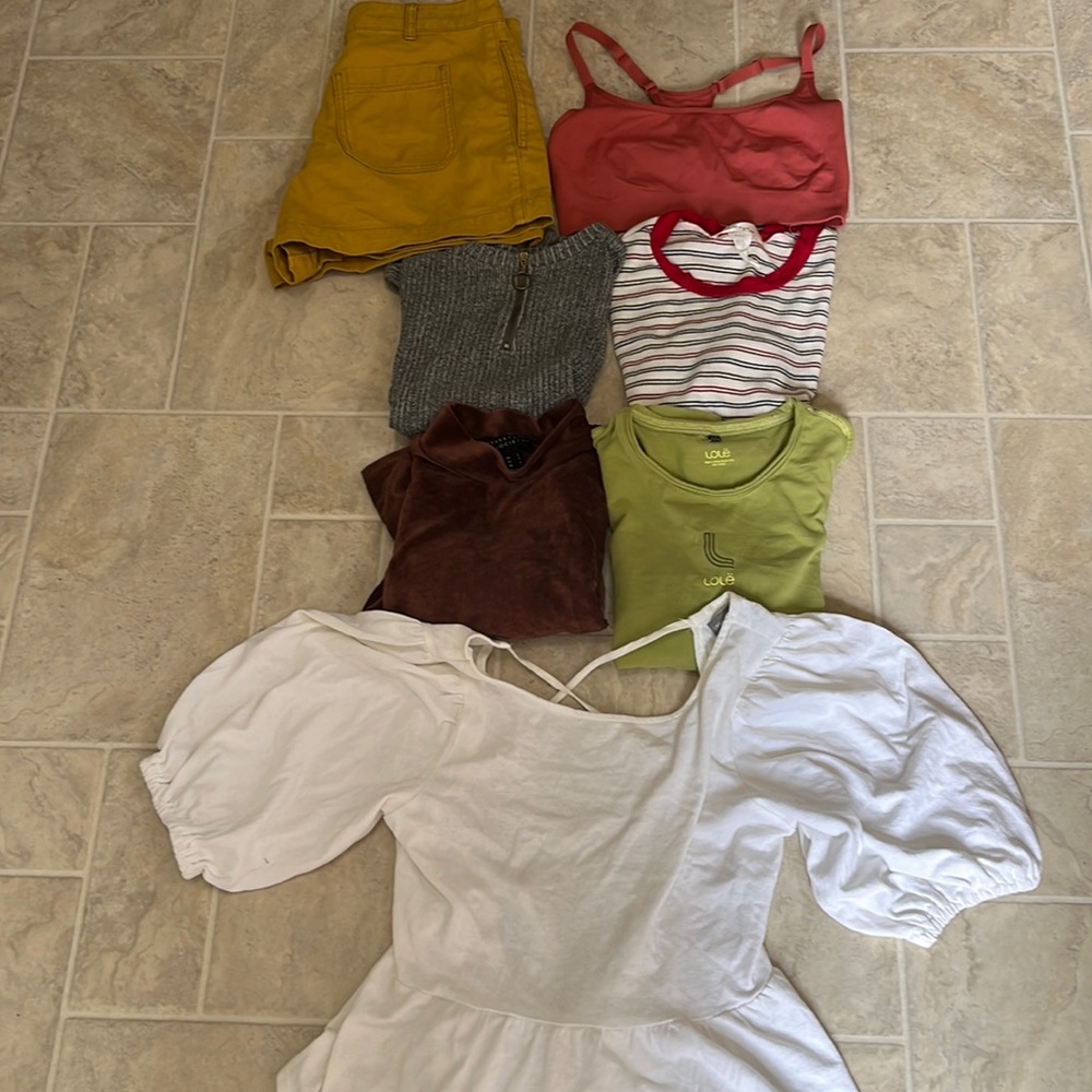 Bundle of girls summer clothes